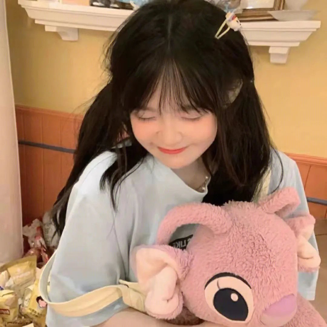 小鼓女